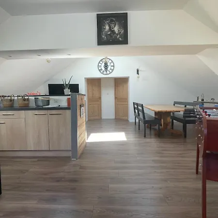 De La Belette_montagne De La Bresse Lejlighed Cornimont